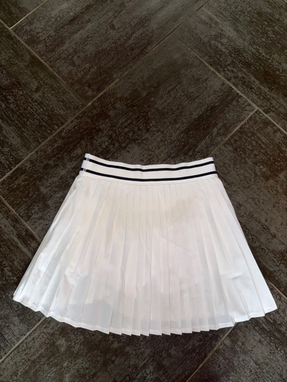YBG Abercrombie kids activewear skirt